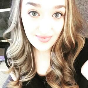 Meet your Posher, Justine